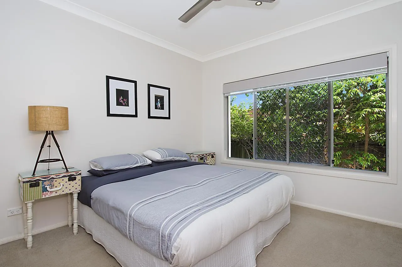 Sandy Shores Broadbeach Waters Feriehus